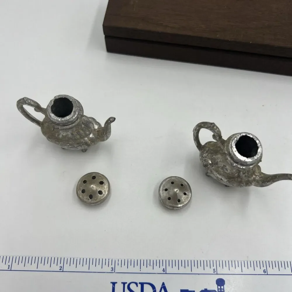 Vintage Salt And Pepper Shakers Silver Tone Tea Pot Coffee Pot So Cute!